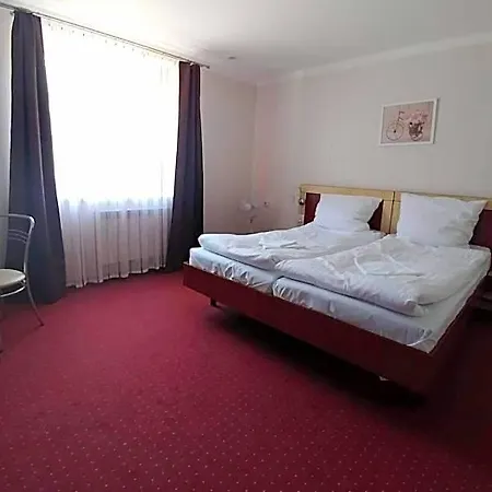 Karczma Pod Mlynem 3*